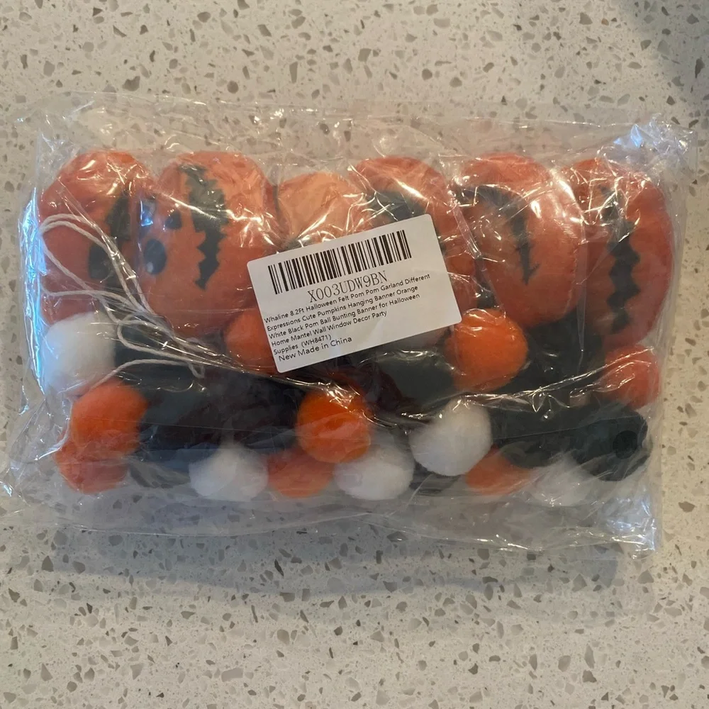 Halloween Felt Pom Pom Garland